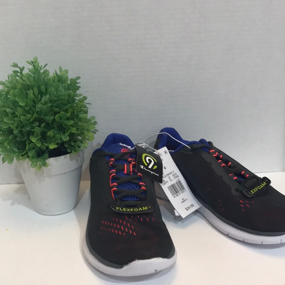 Other - Flex foam Boy’s Athletic Shoes Sneakers size 4 New